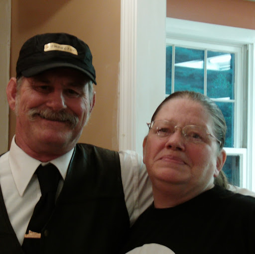 Gail Davis Photo 40