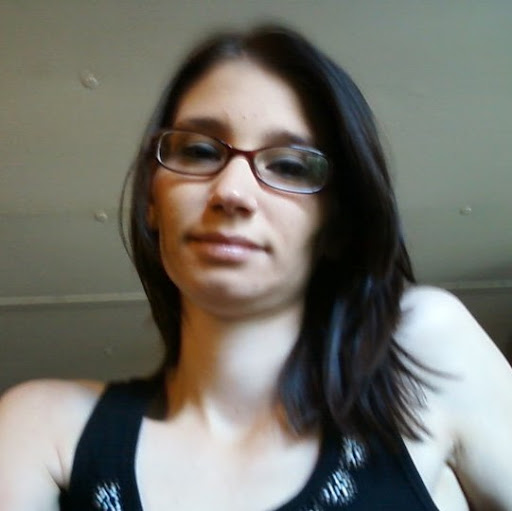 Samantha Wilson Photo 15