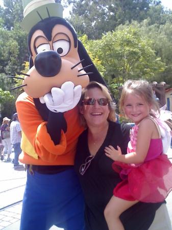 Michele Williams Photo 36