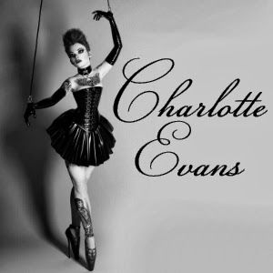 Charlotte Evans Photo 40