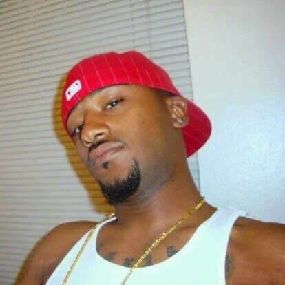 Christopher Henderson Photo 27