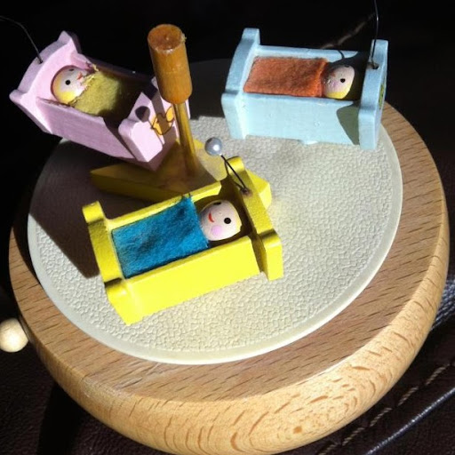 Kelli O'Brien Photo 8