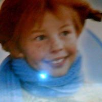Emily Moser Photo 5