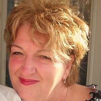Deborah Maguire Photo 23