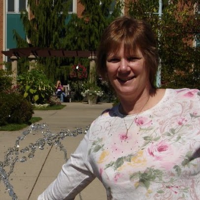 Mary Wilkinson Photo 15