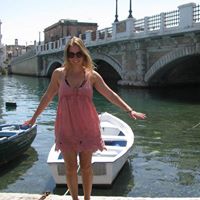 Caroline Rhoads Photo 12