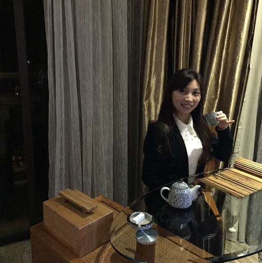 Shirley Wang Photo 10