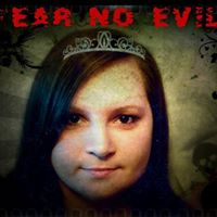 Stephanie Vanover Photo 13