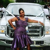 Gloria Blake Photo 20