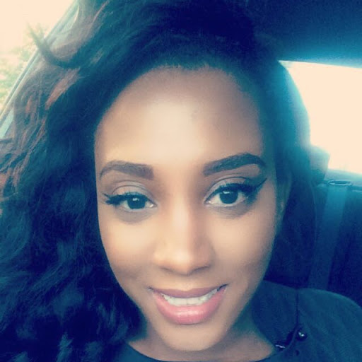 Tracey Lynch Photo 40