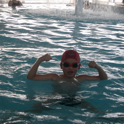 Benjamin Roman Photo 24