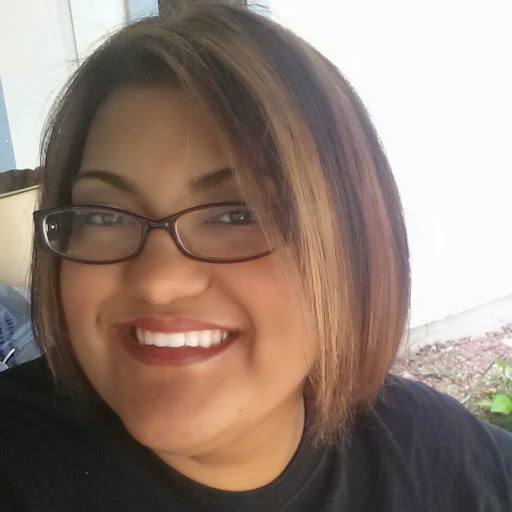 Sara Martinez Photo 14