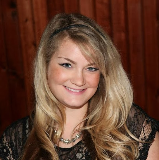 Julie Neal Photo 37 Julie Neal Photo 37