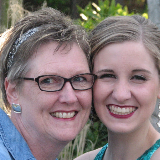 Sandy Johnson Photo 11