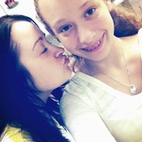 Kaitlyn Robinson Photo 12