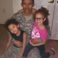 Elizabeth Irizarry Photo 20