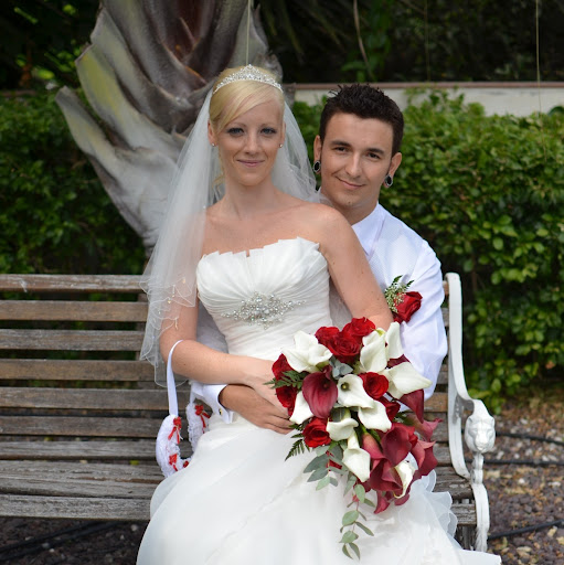 Shelley Peters Photo 16