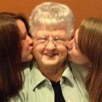 Audrey Summers Photo 16