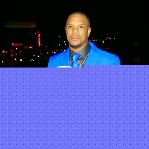 Kevin Small Photo 18