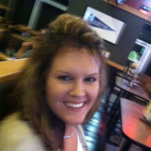 Heather Currie Photo 27