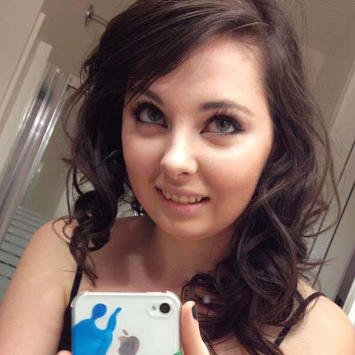 Cassandra Ryan Photo 5