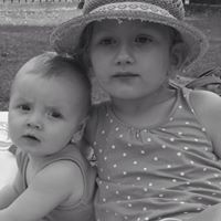 Julie Nilsson Photo 6