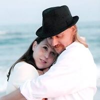 Heather Holt Photo 18