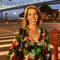 Elizabeth Cline Photo 10