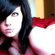 Alexandra Stevens Photo 24