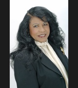 Barbara Moore Photo 7