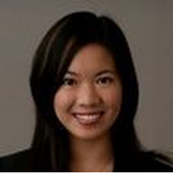 Elizabeth Yang Photo 16