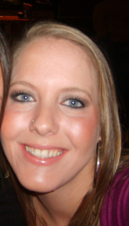 Jennifer Shores Photo 12