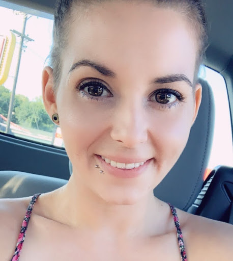 Stephanie Latham Photo 10