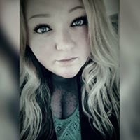 Kristen Vaughan Photo 4