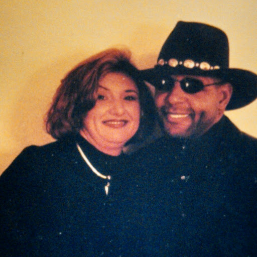 Larry Colbert Photo 36