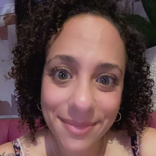 Sarah Mcgowan Photo 9