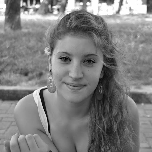 Alice Morris Photo 12