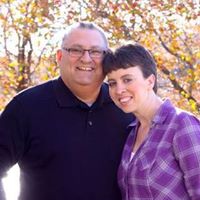 Lisa Dunham Photo 14