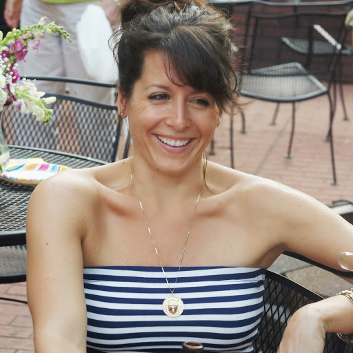Andrea Hunt Photo 26