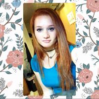 Julia Fuchs Photo 20