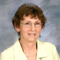 Elizabeth Wall Photo 24