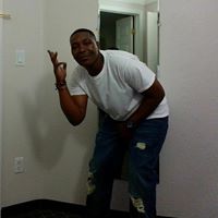 Bridget Hall Photo 13