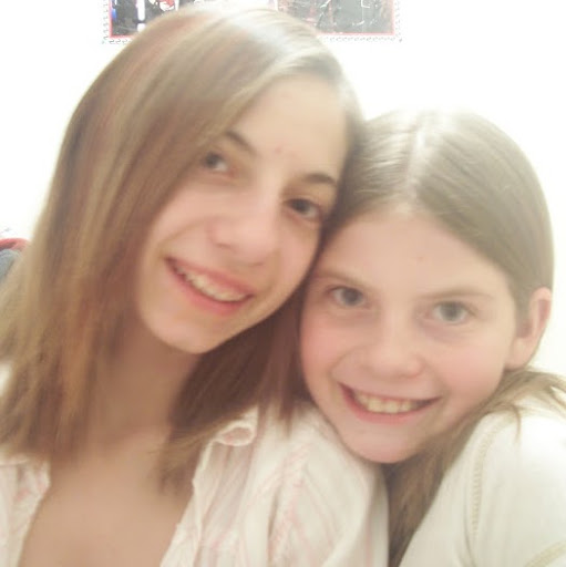 Stephanie Petersen Photo 15