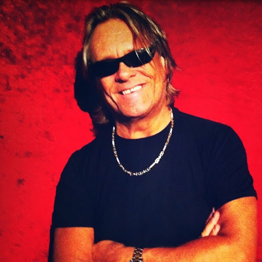 Brian Howe Photo 20