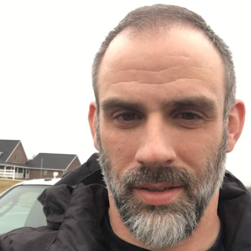 Timothy Barnes Photo 40