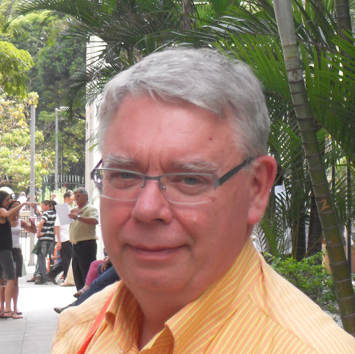 Daniel Mertens Photo 12