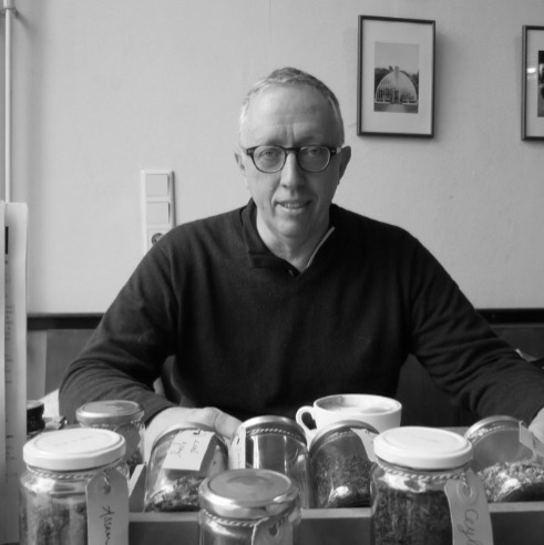 Matthew Sutton Photo 18