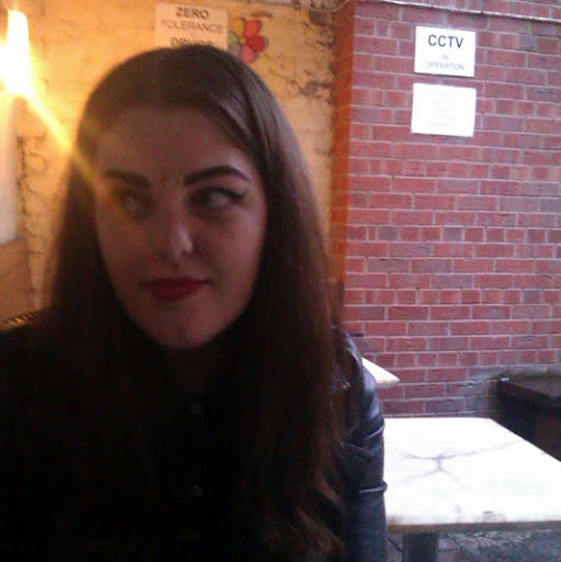 Sara Maguire Photo 2