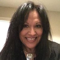 Elizabeth Saenz Photo 30