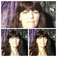 Elizabeth Wages Photo 15